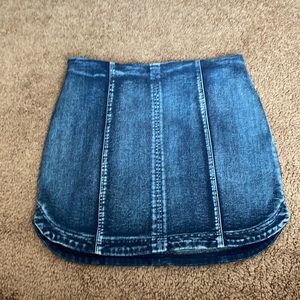 denim skirt